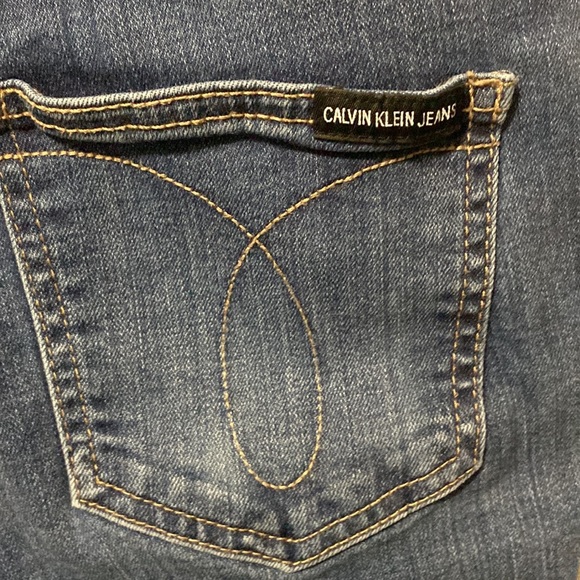 Calvin sleek - Picture 7 of 8